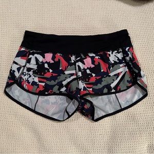 Lululemon speed up short
